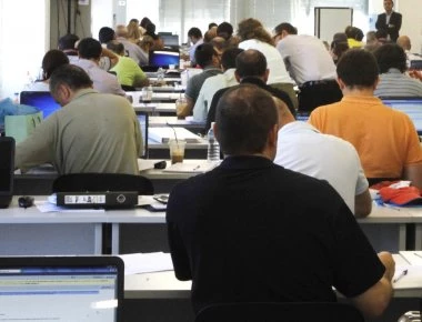 Δεκαέξι χιλιάδες προσλήψεις στο Δημόσιο μέσα στο 2018!